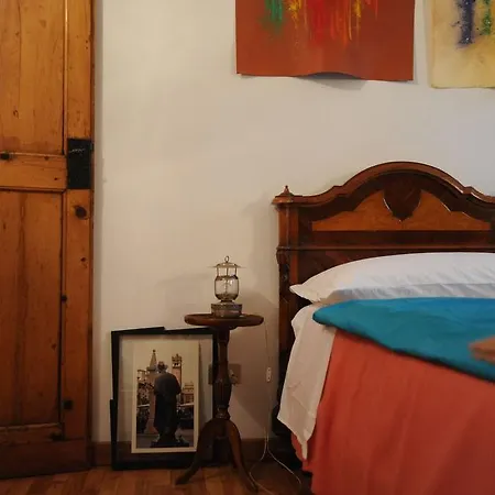 Alla Rosa Bed & Breakfast
